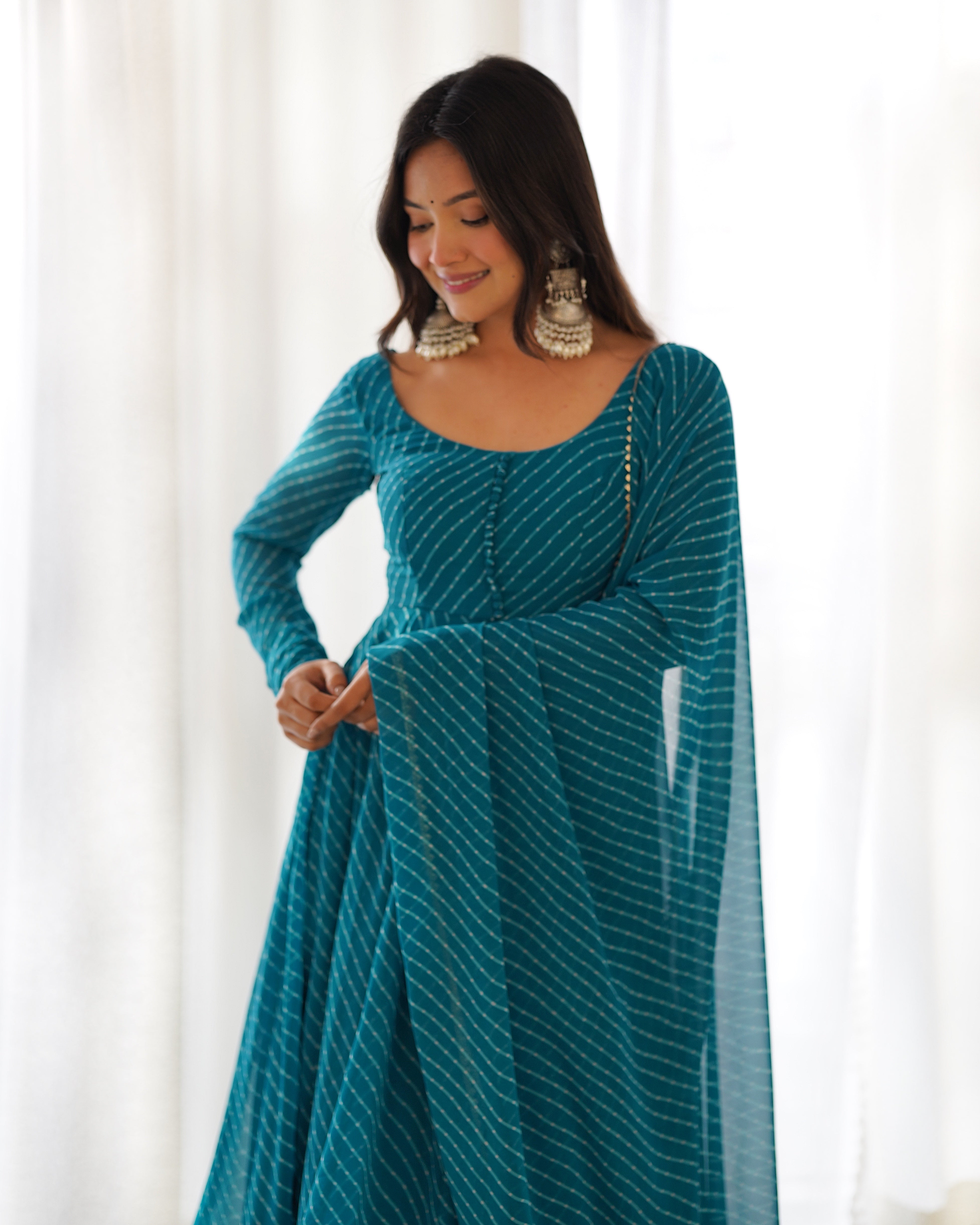 ANARKALI FANCY NECK POTLI BUTTON DESIGN
