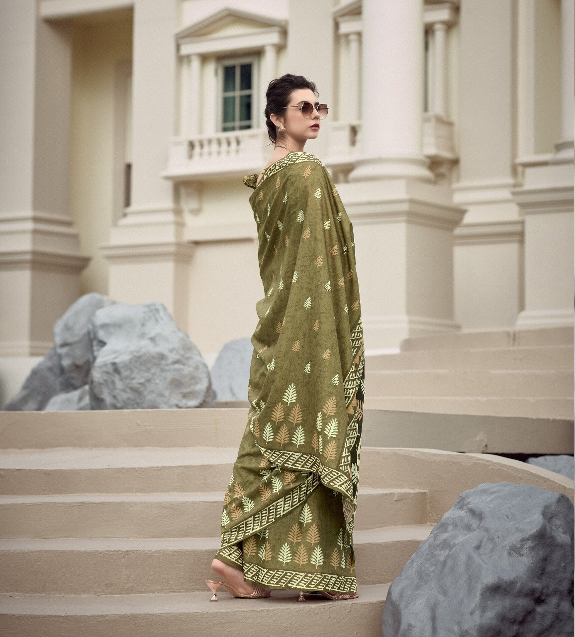 Rajath Resham Light green Handcrafted Saree – Timeless Elegance in Every Thread (Copy)